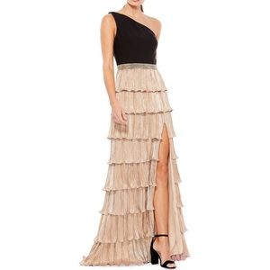 MAC DUGGAL One-Shoulder Ruffle Tiered Gown in Black Gold Size US 2 NWT